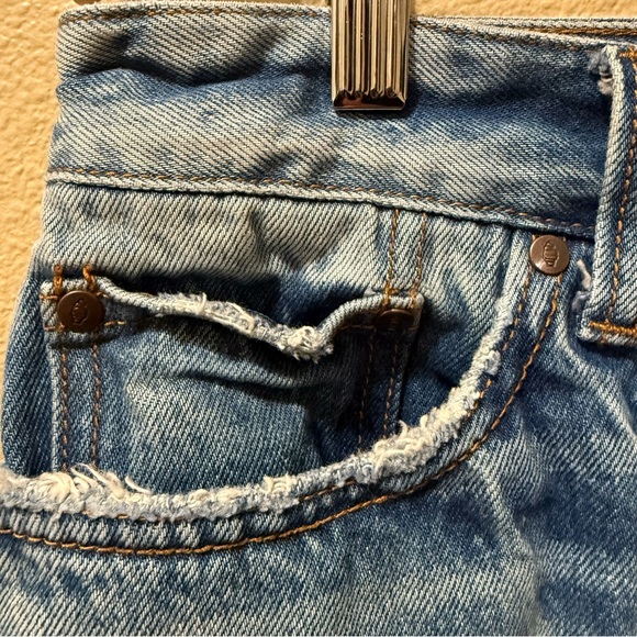 Men’s Size 36 BBC Billionaire Boys Club Run Dog Ice Cream Distressed Jean Shorts - Picture 7 of 16